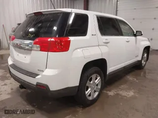 2015 GMC Terrain SLE with VIN 2GKFLVEK1F6172910, listed as a IAAI auction lot 41498990 with 124,181 mi miles. Bid and sale history available at carsss.com. Image 4.
