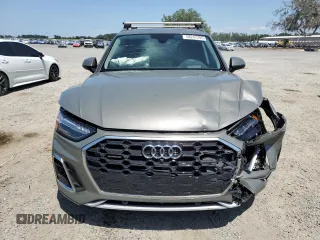 2023 Audi Q5 S line Prestige z VIN WA1FAAFY5P2029982, wystawiony jako Copart lot #58247295 z przebiegiem 30 930 mil mil oraz Szkoda całkowita • Salvage title. Historia ofert i sprzedaży dostępna na DreamBid. Obrazek 5.