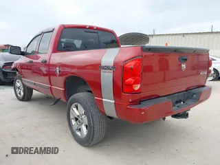2007 Dodge 1500 SLT with VIN 1D7HU18P97S181800, listed as a IAAI auction lot 42135549 with 170,661 mi miles. Bid and sale history available at carsss.com. Image 3.