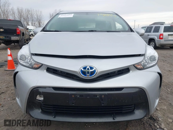 2015 Toyota Prius Two with VIN JTDZN3EU8FJ025687, listed as a IAAI auction lot 41813893 with 81,264 mi miles and . Bid and sale history available at DreamBid. Image 12.
