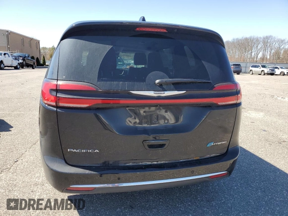2024 Chrysler Pacifica Hybrid Select z VIN 2C4RC1S76RR157114, wystawiony jako Copart lot #49964035 z przebiegiem 27 276 mil mil oraz Nie do naprawy • Non repairable. Historia ofert i sprzedaży dostępna na DreamBid. Obrazek 6.