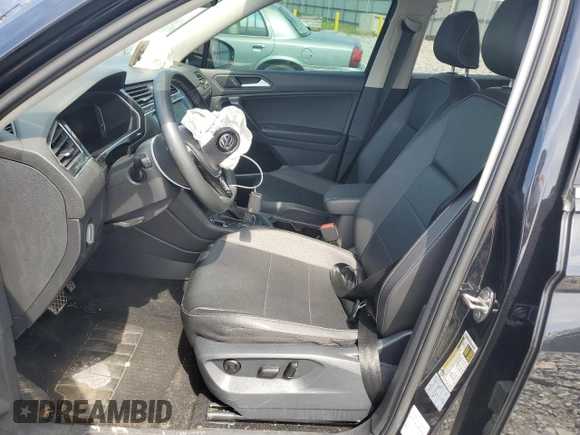 2021 Volkswagen Tiguan SE z VIN 3VV3B7AX4MM032014, wystawiony jako Copart lot #56798555 z przebiegiem 72 077 mil mil oraz Szkoda całkowita • Salvage title. Historia ofert i sprzedaży dostępna na DreamBid. Obrazek 7.