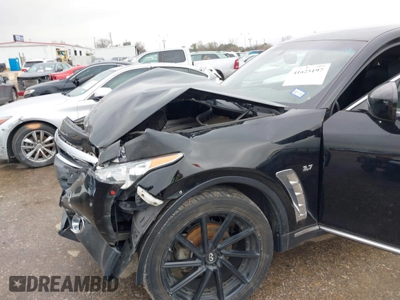 2016 Infiniti QX70 with VIN JN8CS1MU8GM672048, listed as a IAAI auction lot 41625197 with 94,317 mi miles and . Bid and sale history available at DreamBid. Image 6.