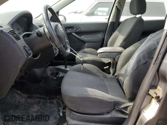 2005 Ford Focus S with VIN 3FAFP37NX5R134987, listed as a Copart auction lot 60478825 with 204,927 mi miles and Clean title. Bid and sale history available at DreamBid. Image 7.