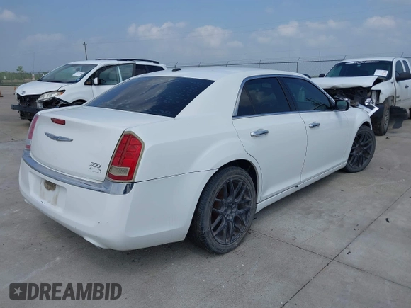 2012 Chrysler 300 Limited with VIN 2C3CCACGXCH212511, listed as a IAAI auction lot 41914095 with 139,181 mi miles. Bid and sale history available at carsss.com. Image 4.
