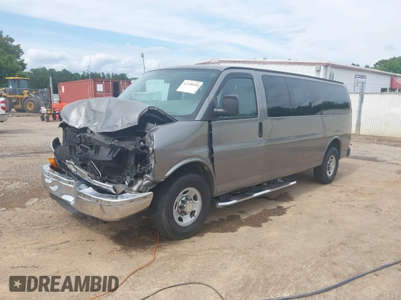 2012 Chevrolet Express Passenger 1LT z VIN 1GAZG1FAXC1179373, wystawiony jako IAAI lot #42348209 z przebiegiem 112 719 mil mil oraz . Historia ofert i sprzedaży dostępna na DreamBid. Obrazek 22.