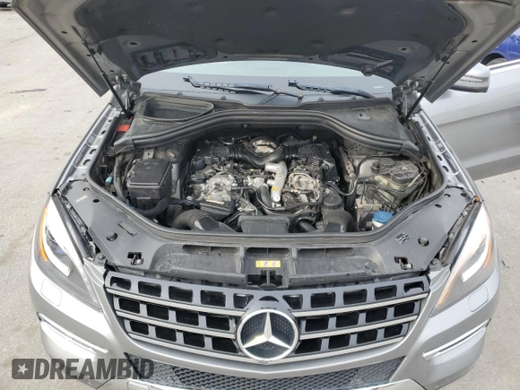 2013 Mercedes-Benz M 350 with VIN 4JGDA2EBXDA200710, listed as a Copart auction lot 45701515 with 132,945 mi miles and Salvage Title. Bid and sale history available at carsss.com. Image 12.