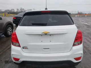 2021 Chevrolet Trax LS with VIN KL7CJKSB1MB310833, listed as a IAAI auction lot 41544231 with 1 mi miles. Bid and sale history available at carsss.com. Image 16.