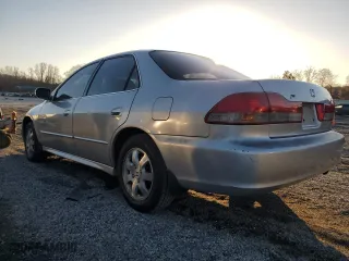 2002 Honda Accord Sdn EX with VIN 1HGCG56602A155146, listed as a Copart auction lot 48723585 with 196,190 mi miles and Salvage Title. Bid and sale history available at carsss.com. Image 2.