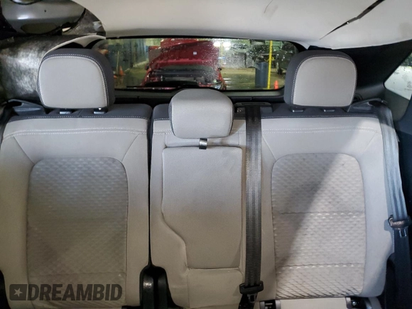 2022 Ford Escape SE with VIN 1FMCU9G63NUA06046, listed as a Copart auction lot 46512455 with 28,740 mi miles and Clean Title. Bid and sale history available at DreamBid. Image 10.