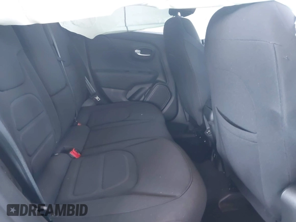 2022 Jeep Renegade Latitude with VIN ZACNJDB10NPN44657, listed as a IAAI auction lot 42223118 with 20,947 mi miles and . Bid and sale history available at DreamBid. Image 8.