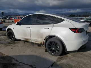 2020 Tesla Model Y Long Range with VIN 5YJYGDEE5LF040347, listed as a Copart auction lot 45598615 with 72,179 mi miles and Salvage Title. Bid and sale history available at carsss.com. Image 2.