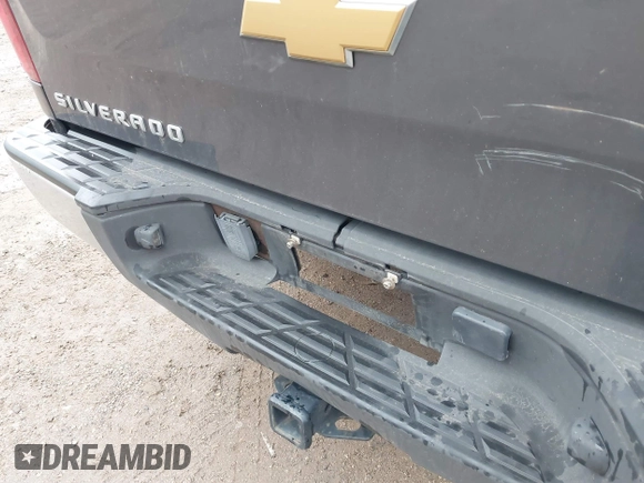 2011 Chevrolet Silverado 1500 LT with VIN 3GCPCSEA8BG116676, listed as a IAAI auction lot 41551781 with 222,854 mi miles and . Bid and sale history available at DreamBid. Image 18.