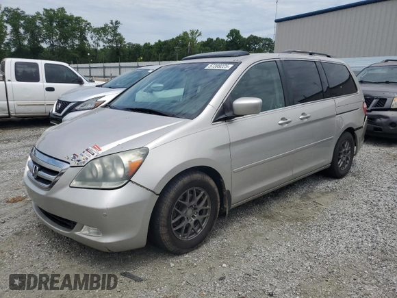 2006 Honda Odyssey Touring z VIN 5FNRL38886B000011, wystawiony jako Copart lot #57399225 z przebiegiem 256 217 mil mil oraz Szkoda całkowita • Salvage title. Historia ofert i sprzedaży dostępna na DreamBid. Obrazek 1.