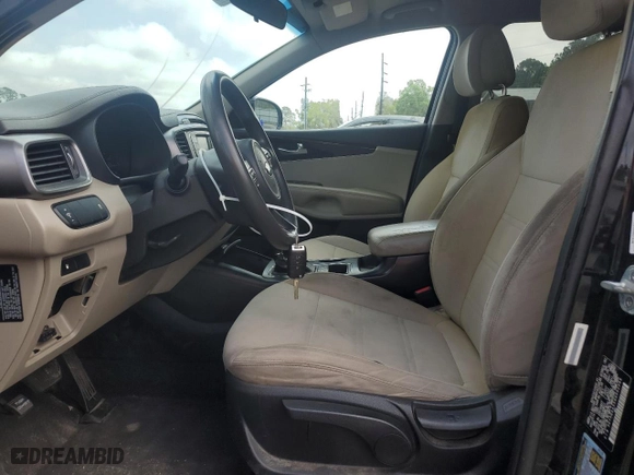 2016 Kia Sorento LX with VIN 5XYPG4A55GG002066, listed as a Copart auction lot 51132535 with 196,073 mi miles and Clean Title. Bid and sale history available at carsss.com. Image 7.