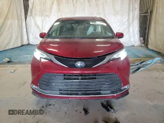 2021 Toyota Sienna Limited with VIN 5TDERKECXMS032404, listed as a Copart auction lot 68022034 with 26,814 mi miles and Clean Title. Bid and sale history available at carsss.com. Image 5.
