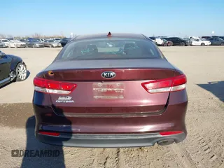 2016 Kia Optima LX z VIN 5XXGT4L36GG001942, wystawiony jako IAAI lot #41236894 z przebiegiem 125 376 mil mil oraz . Historia ofert i sprzedaży dostępna na DreamBid. Obrazek 16.
