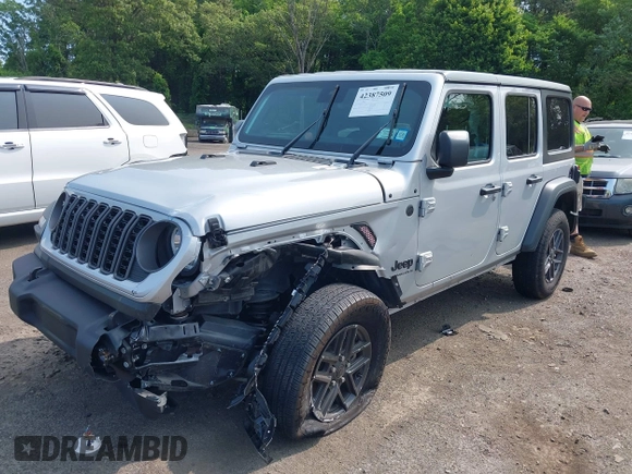 2024 Jeep Wrangler Sport S z VIN 1C4PJXDG1RW304993, wystawiony jako IAAI lot #42387509 z przebiegiem 6 987 mil mil oraz . Historia ofert i sprzedaży dostępna na DreamBid. Obrazek 17.