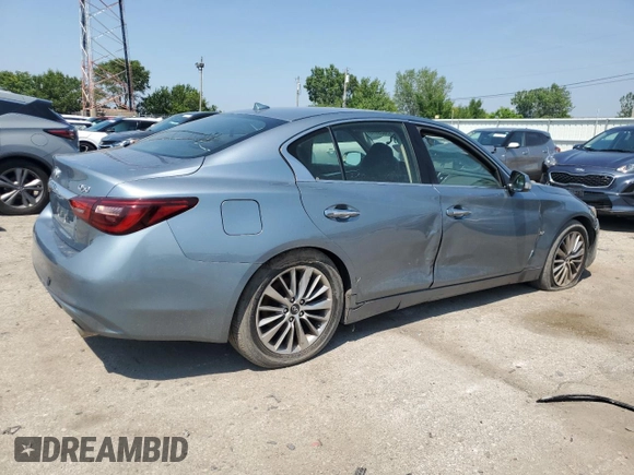 2018 Infiniti Q50 Luxe with VIN JN1EV7AP2JM364199, listed as a Copart auction lot 63623175 with 132,752 mi miles and Clean title. Bid and sale history available at DreamBid. Image 3.