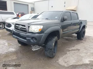 2009 Toyota Tacoma with VIN 3TMLU42N89M032318, listed as a IAAI auction lot 41990701 with 248,947 mi miles. Bid and sale history available at carsss.com. Image 17.