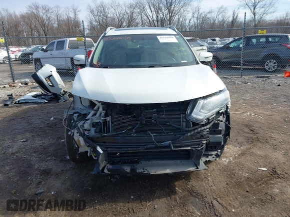 2019 Nissan Rogue SL with VIN 5N1AT2MV9KC784379, listed as a IAAI auction lot 41532650 with 99,338 mi miles and . Bid and sale history available at carsss.com. Image 12.