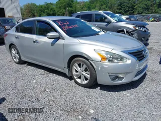 2013 Nissan Altima SV with VIN 1N4AL3AP7DC147693, listed as a IAAI auction lot 42648563 with 95,729 mi miles and . Bid and sale history available at DreamBid. Image 1.