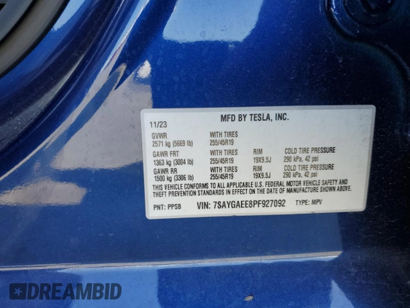 2023 Tesla Model Y Long Range with VIN 7SAYGAEE8PF927092, listed as a Copart auction lot 53917185 with 17,639 mi miles and Salvage Title. Bid and sale history available at DreamBid. Image 12.