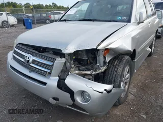 2006 Toyota Highlander z VIN JTEEW21A160011438, wystawiony jako IAAI lot #40377313 z przebiegiem 211 682 mil mil oraz . Historia ofert i sprzedaży dostępna na DreamBid. Obrazek 6.