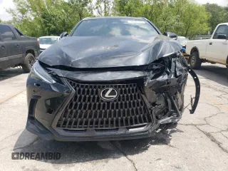 2024 Lexus NX 350h Luxury z VIN JTJHKCEZXR5011784, wystawiony jako Copart lot #56681165 z przebiegiem 5 516 mil mil oraz Szkoda całkowita • Salvage title. Historia ofert i sprzedaży dostępna na DreamBid. Obrazek 5.