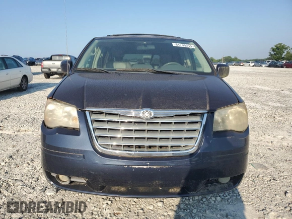 2008 Chrysler Town & Country Touring with VIN 2A8HR54P38R699373, listed as a Copart auction lot 61735215 with 267,554 mi miles and Clean title. Bid and sale history available at DreamBid. Image 5.