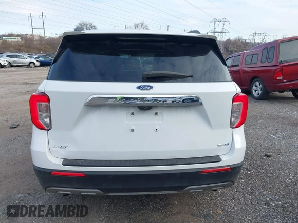 2020 Ford Explorer XLT with VIN 1FMSK8DH2LGC86989, listed as a IAAI auction lot 41078980 with 76,326 mi miles. Bid and sale history available at carsss.com. Image 16.