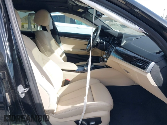 2018 BMW 5 Series 530i with VIN WBAJA5C56JG897692, listed as a IAAI auction lot 41813052 with 37,610 mi miles and . Bid and sale history available at DreamBid. Image 5.