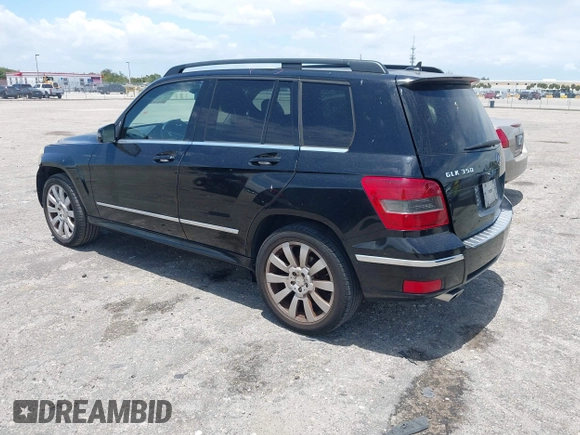 2011 Mercedes-Benz GLK 350 with VIN WDCGG5GB7BF657953, listed as a IAAI auction lot 42156580 with 187,458 mi miles and . Bid and sale history available at DreamBid. Image 3.