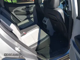 2023 GMC Terrain SLT z VIN 3GKALPEG0PL253752, wystawiony jako IAAI lot #41728046 z przebiegiem 35 829 mil mil oraz . Historia ofert i sprzedaży dostępna na DreamBid. Obrazek 8.