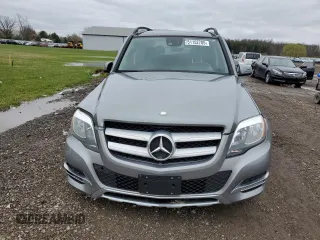 2015 Mercedes-Benz GLK 350 z VIN WDCGG8JBXFG413062, wystawiony jako Copart lot #51152705 z przebiegiem 139 232 mil mil oraz Szkody całkowita. Historia ofert i sprzedaży dostępna na DreamBid. Obrazek 5.