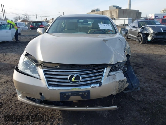 2012 Lexus ES with VIN JTHBK1EG4C2473938, listed as a IAAI auction lot 41505118 with Not Provided miles. Bid and sale history available at carsss.com. Image 12.