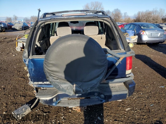 1998 Chevrolet Blazer LS with VIN 1GNCT18W5WK259946, listed as a Copart auction lot 84626144 with 192,036 mi miles and Salvage title. Bid and sale history available at DreamBid. Image 6.