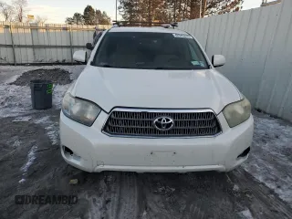 2009 Toyota Highlander Hybrid with VIN JTEEW41AX92033927, listed as a Copart auction lot 42945315 with 200,892 mi miles and Clean Title. Bid and sale history available at carsss.com. Image 5.