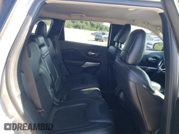 2018 Jeep Cherokee Latitude Plus with VIN 1C4PJLLB5JD519064, listed as a Copart auction lot 60925715 with 161,999 mi miles and Salvage title. Bid and sale history available at DreamBid. Image 11.