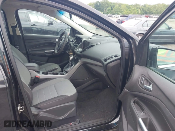 2014 Ford Escape SE with VIN 1FMCU9GX2EUB68419, listed as a IAAI auction lot 42741491 with Not provided miles and . Bid and sale history available at DreamBid. Image 5.