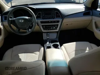 2015 Hyundai Sonata SE z VIN 5NPE24AF7FH125616, wystawiony jako Copart lot #54367015 z przebiegiem 146 971 mil mil oraz Szkoda całkowita • Salvage title. Historia ofert i sprzedaży dostępna na DreamBid. Obrazek 8.
