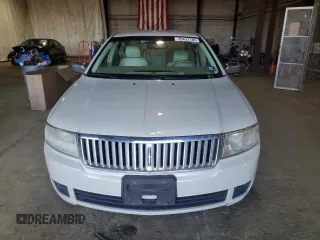 2006 Lincoln Zephyr z VIN 3LNHM261X6R629997, wystawiony jako Copart lot #50472185 z przebiegiem 150 660 mil mil oraz Szkoda całkowita • Salvage title. Historia ofert i sprzedaży dostępna na DreamBid. Obrazek 5.