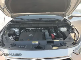 2020 Toyota Highlander L with VIN 5TDCZRBH8LS030357, listed as a Copart auction lot 52775755 with 106,402 mi miles and Clean title. Bid and sale history available at DreamBid. Image 12.
