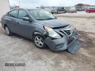 2017 Nissan Versa S Plus с VIN 3N1CN7AP2HL905358, выставлен на аукционе IAAI как лот 42732067 с пробегом 68 057 миль миль и . История ставок и продаж доступна на DreamBid. Изображение 1.