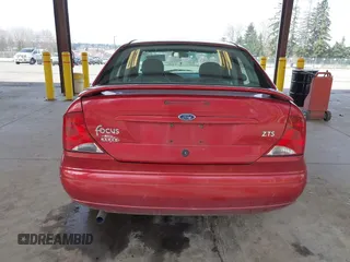 2004 Ford Focus ZTS with VIN 1FAFP38Z34W140501, listed as a IAAI auction lot 41896355 with 162,104 mi miles and . Bid and sale history available at carsss.com. Image 16.