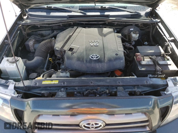 2010 Toyota Tacoma z VIN 3TMMU4FN6AM019862, wystawiony jako Copart lot #57385865 z przebiegiem 251 256 mil mil oraz Szkoda całkowita • Salvage title. Historia ofert i sprzedaży dostępna na DreamBid. Obrazek 11.