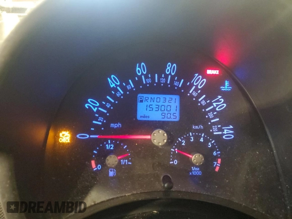 2003 Volkswagen Beetle GLS z VIN 3VWCK21C13M421669, wystawiony jako Copart lot #47862315 z przebiegiem 153 001 mil mil oraz Szkoda całkowita • Salvage title. Historia ofert i sprzedaży dostępna na DreamBid. Obrazek 9.