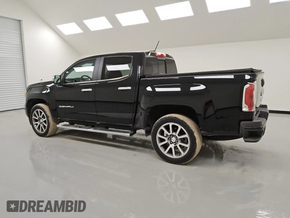2021 GMC Canyon 4WD Denali with VIN 1GTG6EEN4M1118552, listed as a Copart auction lot 44969445 with 37,357 mi miles and Clean Title. Bid and sale history available at carsss.com. Image 2.