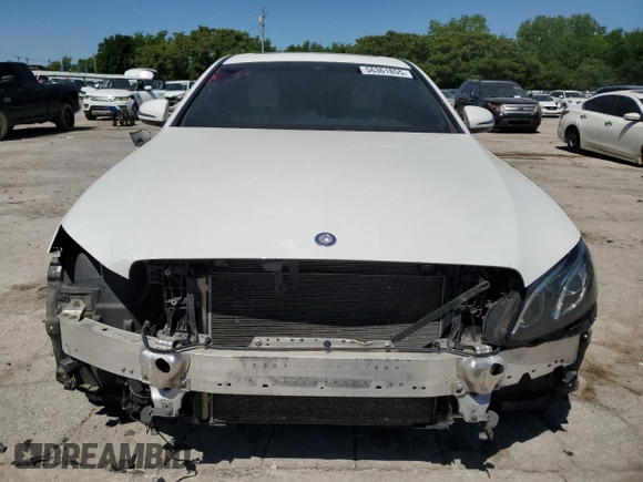 2017 Mercedes-Benz E 300 Luxury z VIN WDDZF4KB8HA016812, wystawiony jako Copart lot #56361855 z przebiegiem 97 312 mil mil oraz Szkoda całkowita • Salvage title. Historia ofert i sprzedaży dostępna na DreamBid. Obrazek 5.