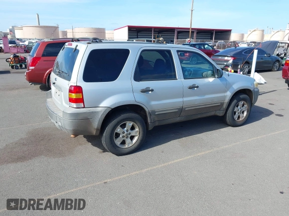 2006 Ford Escape XLT with VIN 1FMCU03Z66KC04189, listed as a IAAI auction lot 42794398 with 155,980 mi miles and . Bid and sale history available at DreamBid. Image 4.